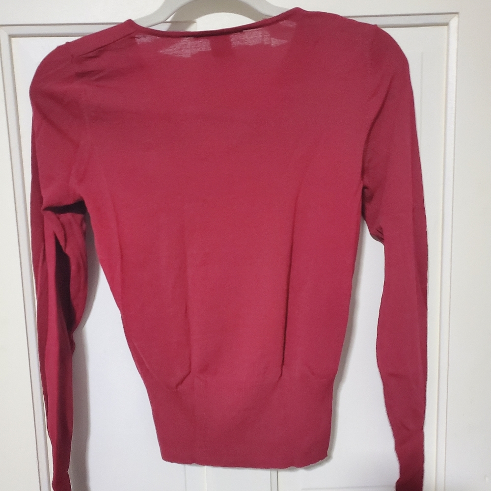 Red Patterned Limited Sweater - Picture 3 of 8